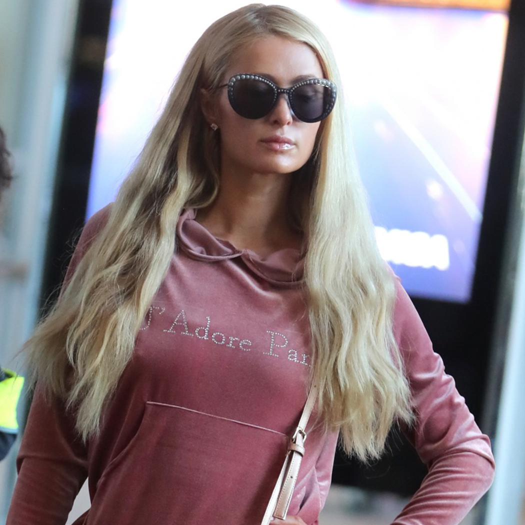Dresy damskie w stylizacjach gwiazd – zainspiruj się outfitami celebrytek